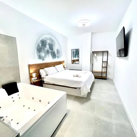 Urban Escape Comfort Meets Luxury, 4 Ppl