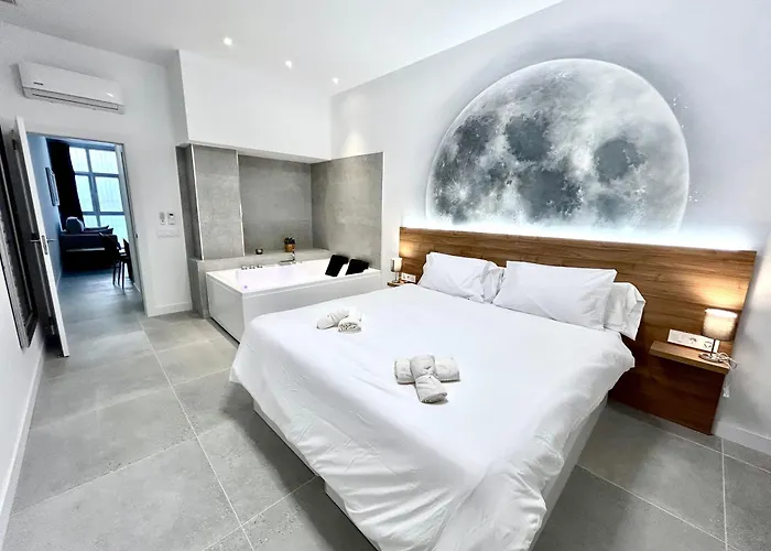 Апартаменты Urban Escape Comfort Meets Luxury, 4 Ppl