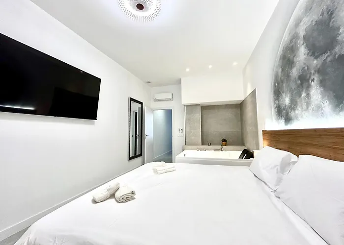 Urban Escape Comfort Meets Luxury, 4 Ppl Апартаменты